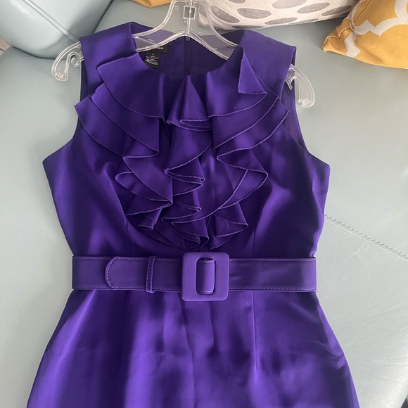 NWOT Woman Dress - Picture 1 of 9